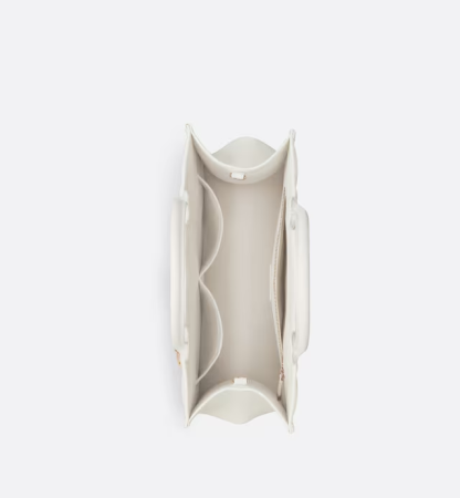 新作  DIOR BOOK TOTE バッグ ミディアム